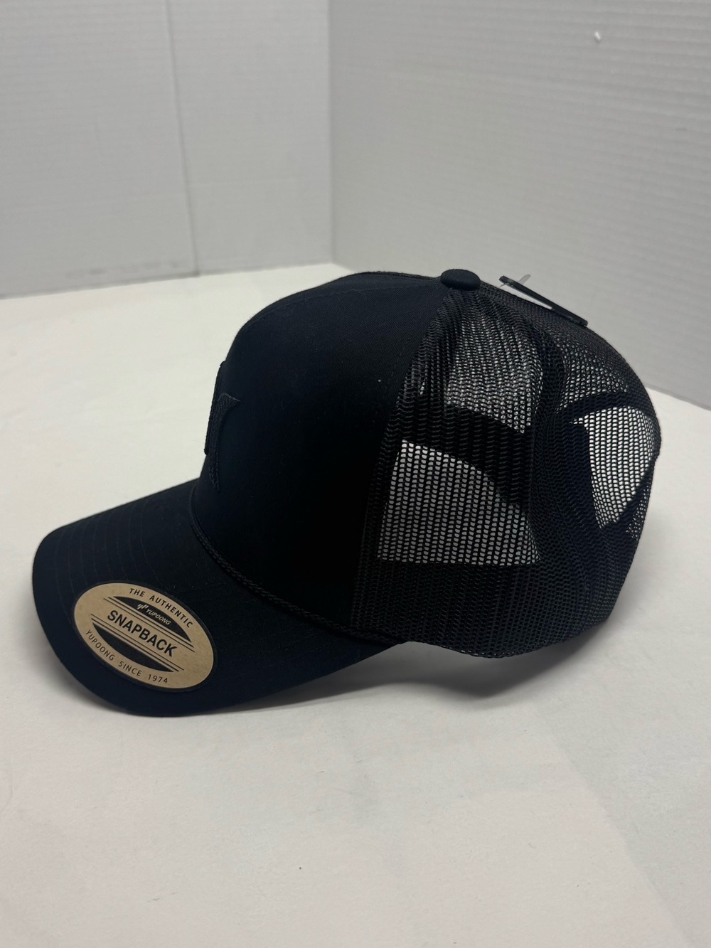 Hurley Black Mesh Snapback Cap